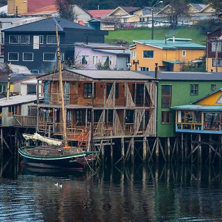 Hostal Palafito Waiwen Castro Ngoại thất bức ảnh